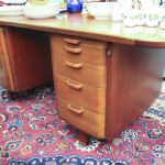 732 2639 WRITING DESK